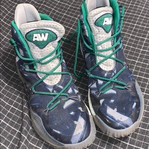 ADIDAS BASKETBALL SHOES